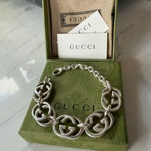New Gucci Britt GG Logo Sterling Silver Bracelet